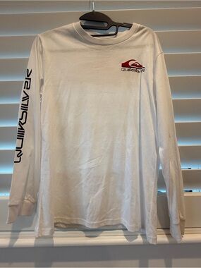 Youth Large Quiksilver White Long Sleeve Tee with Red Logo